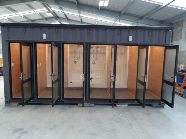 Communal Bathroom Shower Module 20FT Detachable Container House Prefab Design