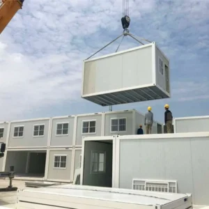 Minimal crane usage 30ft Glamni Z foldable container house speeds development cycles